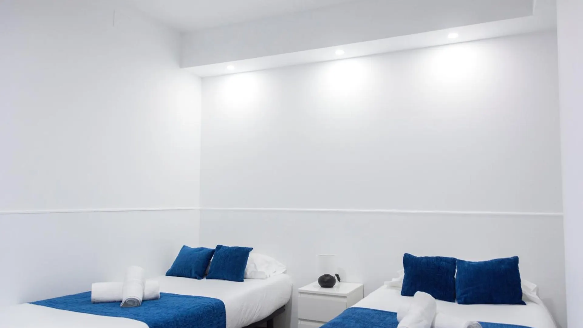Laramond Barcelona Rooms
