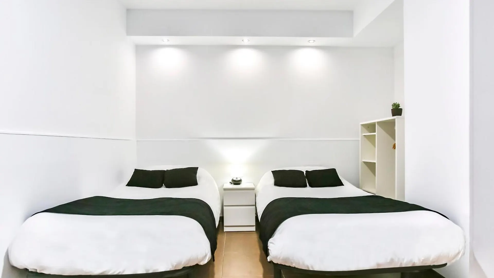 Laramond Barcelona Rooms Guest house