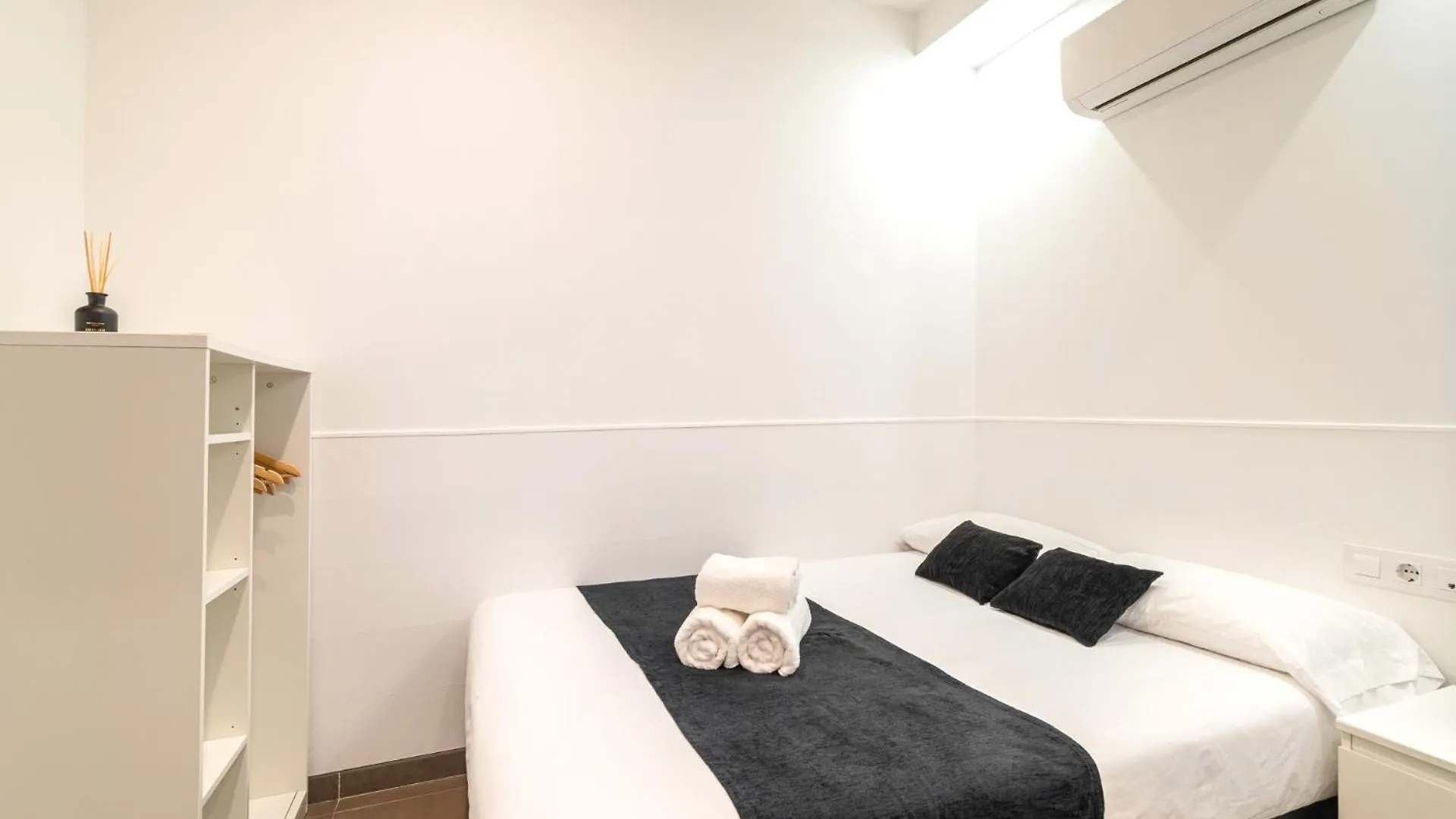 Laramond Barcelona Rooms Guest house