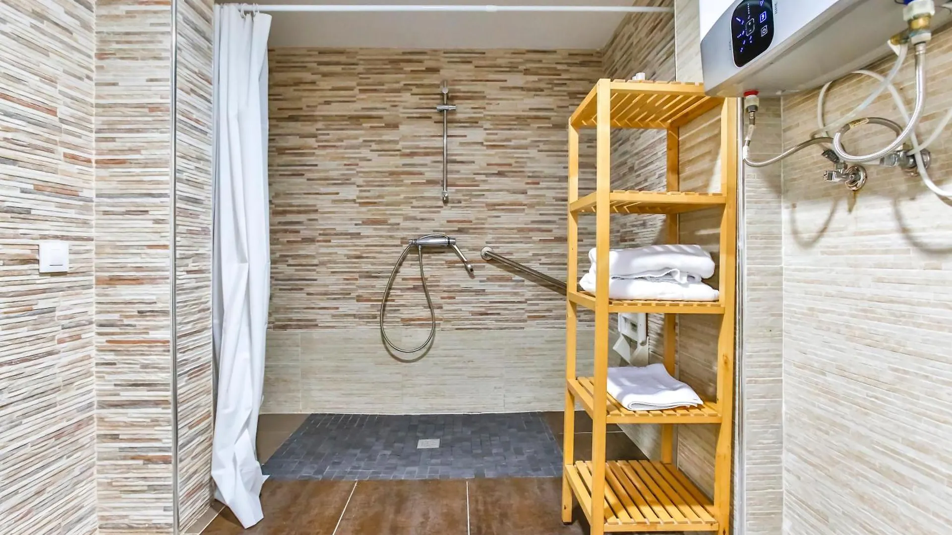 Laramond Barcelona Rooms Gasthof
