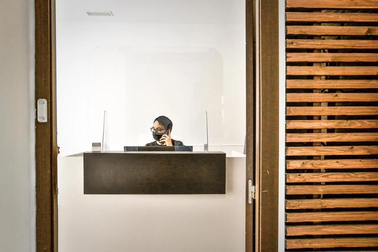 Laramond Barcelona Rooms Πανσιόν